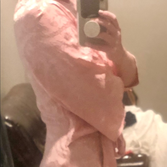 Dress, silk, key hole, tie in the front, high low. - Picture 3 of 7